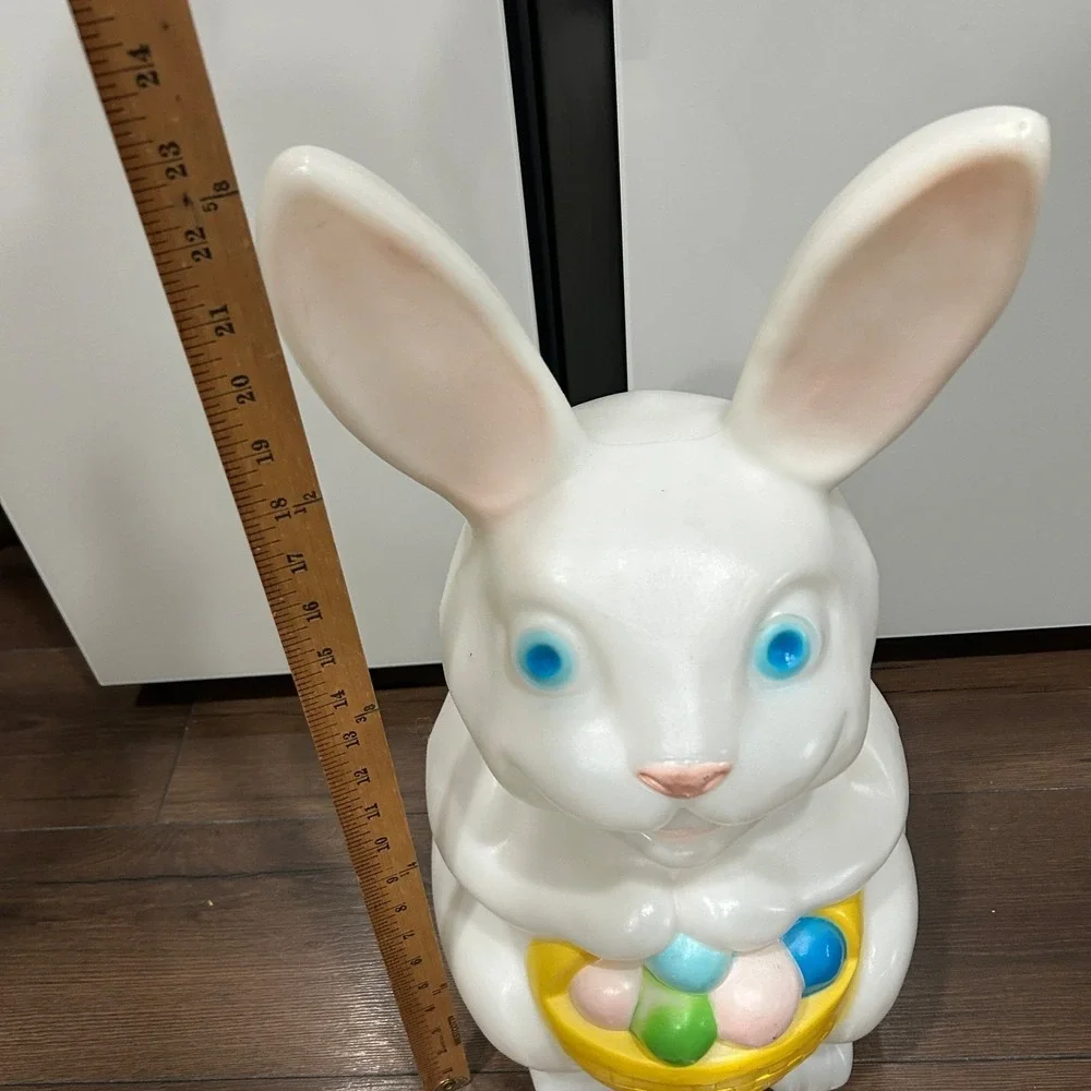 Vintage Empire Blow Mold Easter Bunny Rabbit Light Eggs Basket NO LIGHT